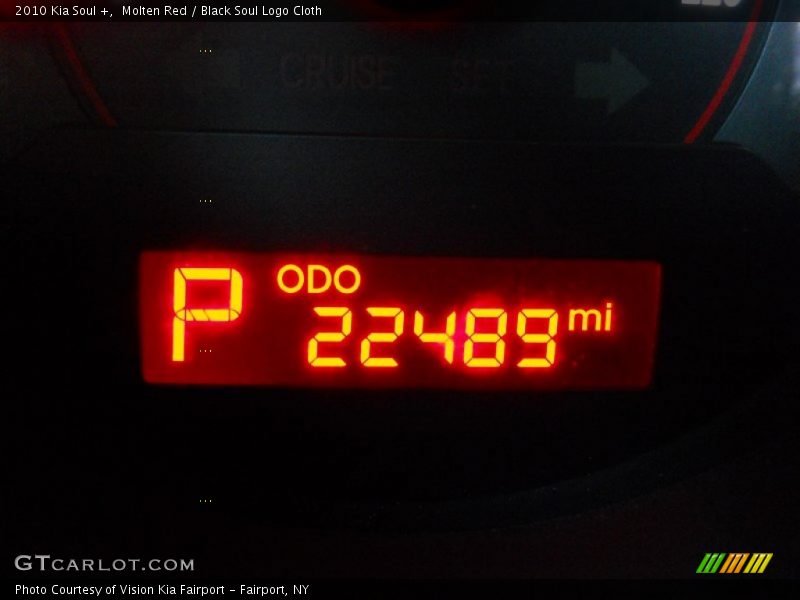 Molten Red / Black Soul Logo Cloth 2010 Kia Soul +