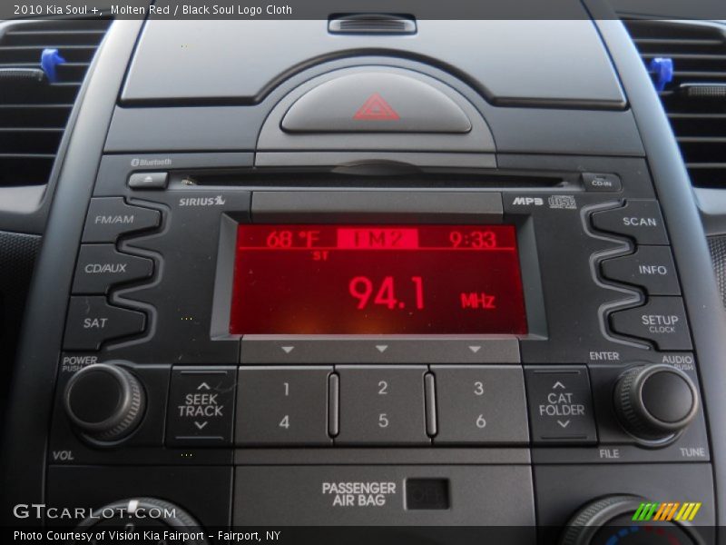 Molten Red / Black Soul Logo Cloth 2010 Kia Soul +