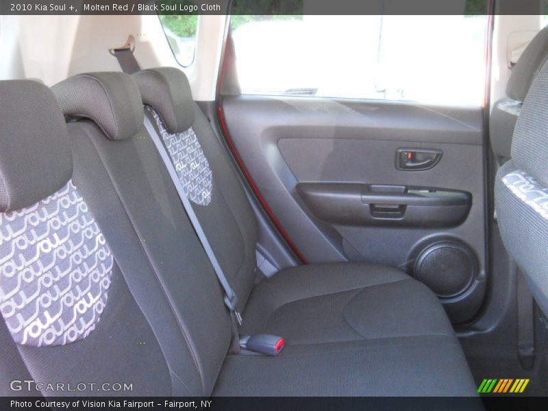 Molten Red / Black Soul Logo Cloth 2010 Kia Soul +