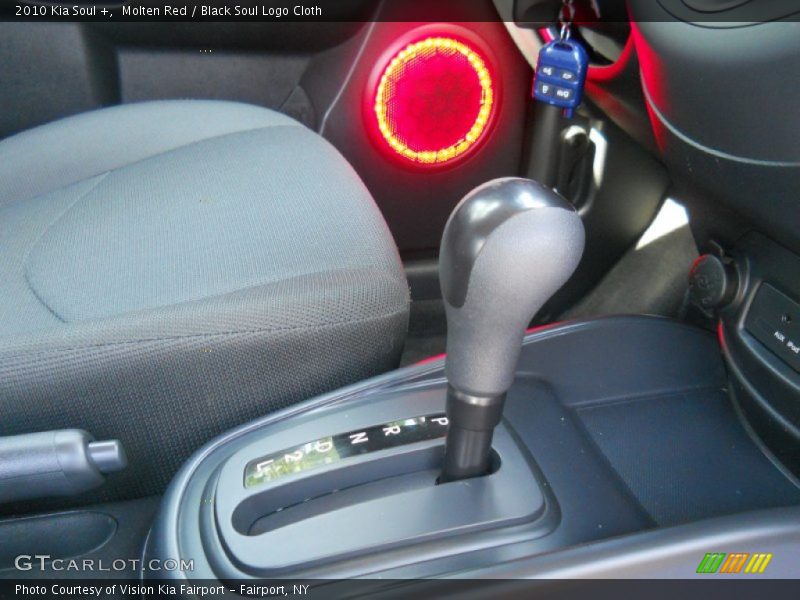 Molten Red / Black Soul Logo Cloth 2010 Kia Soul +
