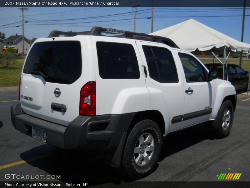 Avalanche White / Charcoal 2007 Nissan Xterra Off Road 4x4