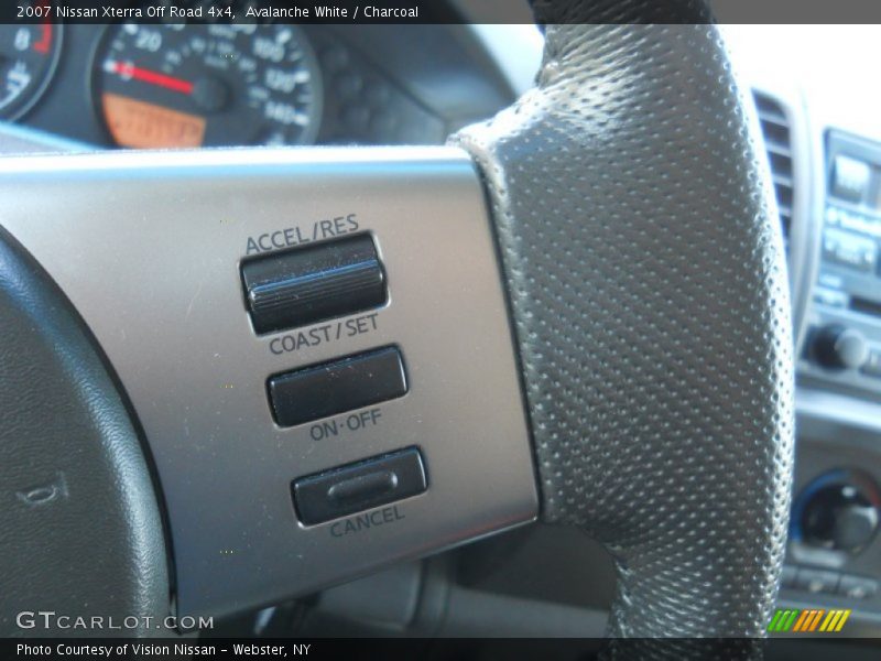Avalanche White / Charcoal 2007 Nissan Xterra Off Road 4x4