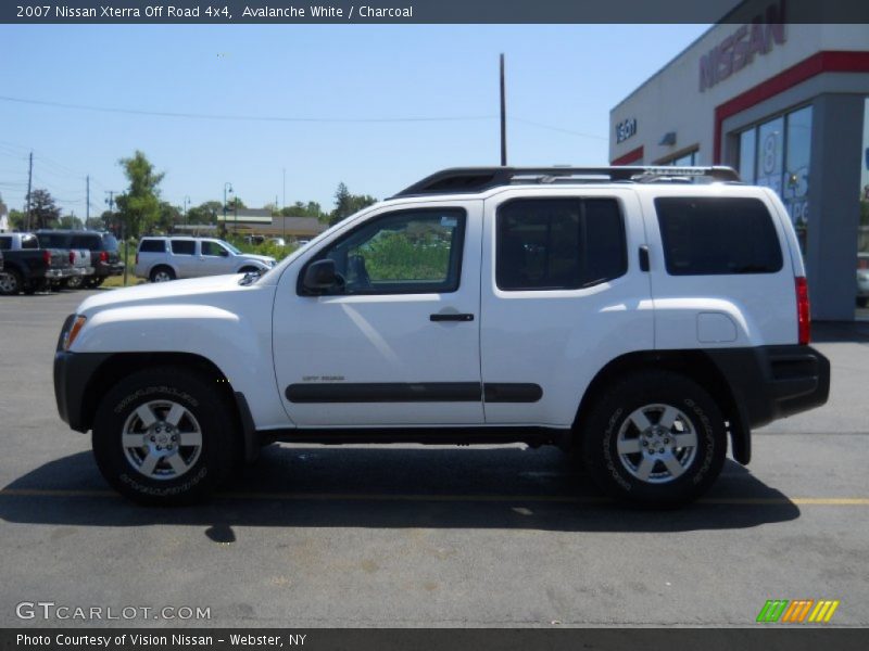 Avalanche White / Charcoal 2007 Nissan Xterra Off Road 4x4