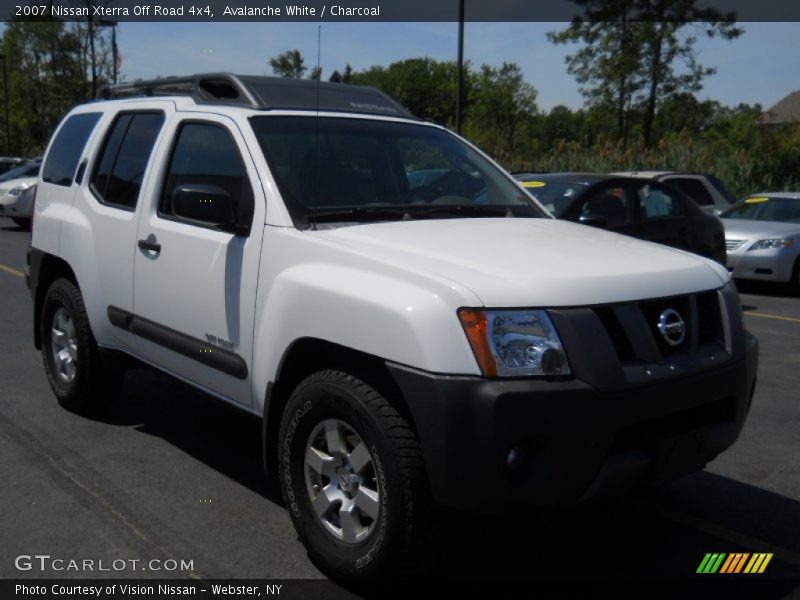 Avalanche White / Charcoal 2007 Nissan Xterra Off Road 4x4