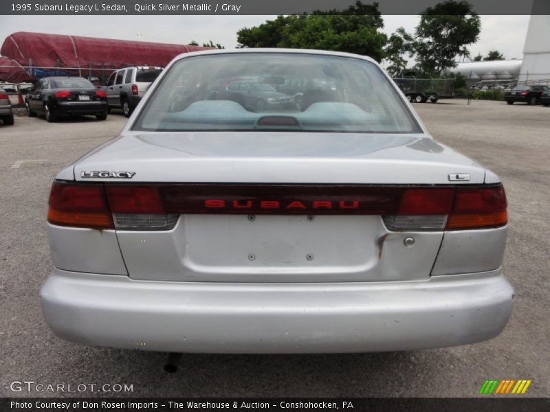 Quick Silver Metallic / Gray 1995 Subaru Legacy L Sedan