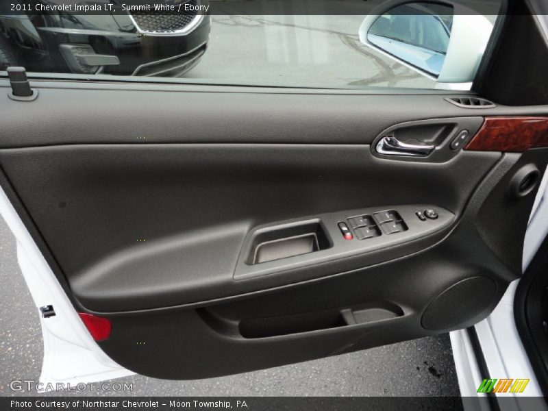 Summit White / Ebony 2011 Chevrolet Impala LT