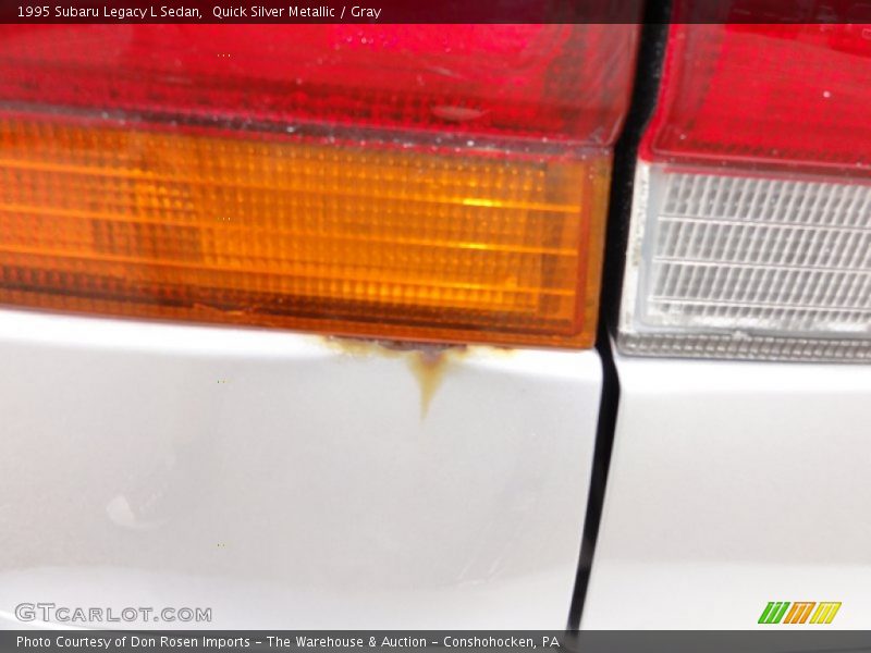 Quick Silver Metallic / Gray 1995 Subaru Legacy L Sedan