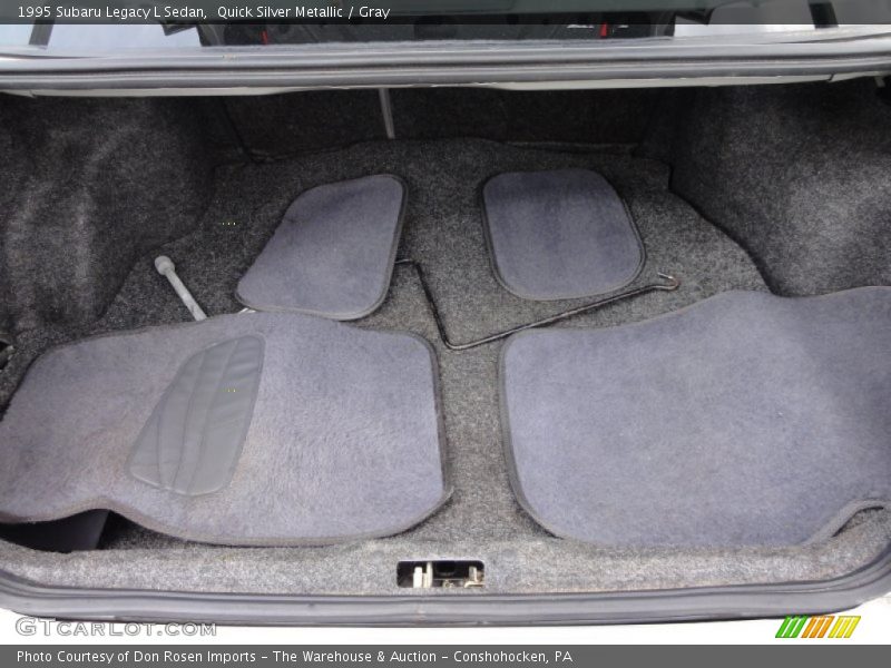 Quick Silver Metallic / Gray 1995 Subaru Legacy L Sedan