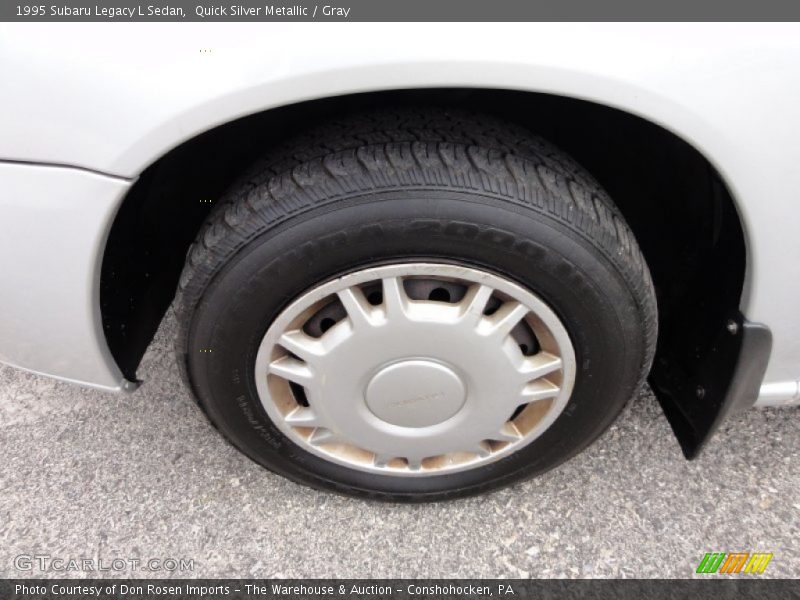 Quick Silver Metallic / Gray 1995 Subaru Legacy L Sedan