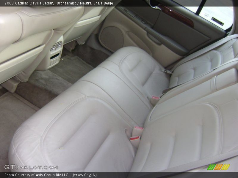 Bronzemist / Neutral Shale Beige 2003 Cadillac DeVille Sedan