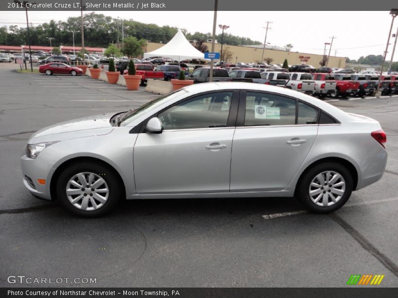 Silver Ice Metallic / Jet Black 2011 Chevrolet Cruze LT