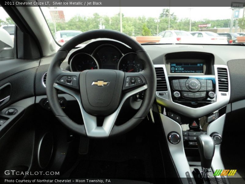 Silver Ice Metallic / Jet Black 2011 Chevrolet Cruze LT