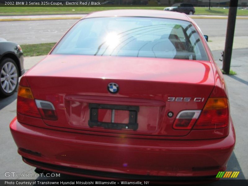 Electric Red / Black 2002 BMW 3 Series 325i Coupe