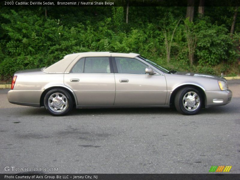 Bronzemist / Neutral Shale Beige 2003 Cadillac DeVille Sedan