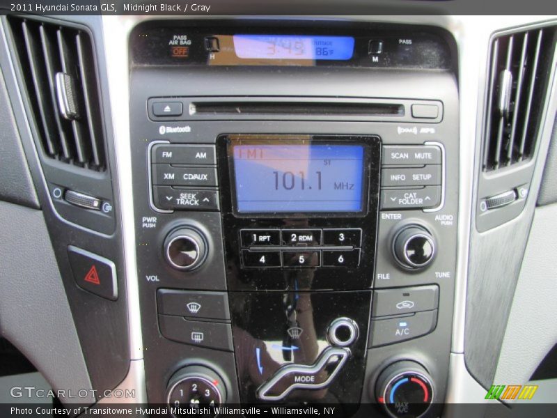 Midnight Black / Gray 2011 Hyundai Sonata GLS