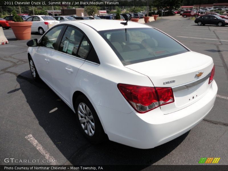 Summit White / Jet Black/Medium Titanium 2011 Chevrolet Cruze LS