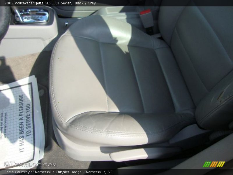 Black / Grey 2003 Volkswagen Jetta GLS 1.8T Sedan