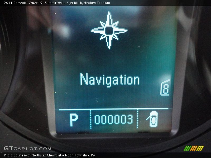 Summit White / Jet Black/Medium Titanium 2011 Chevrolet Cruze LS