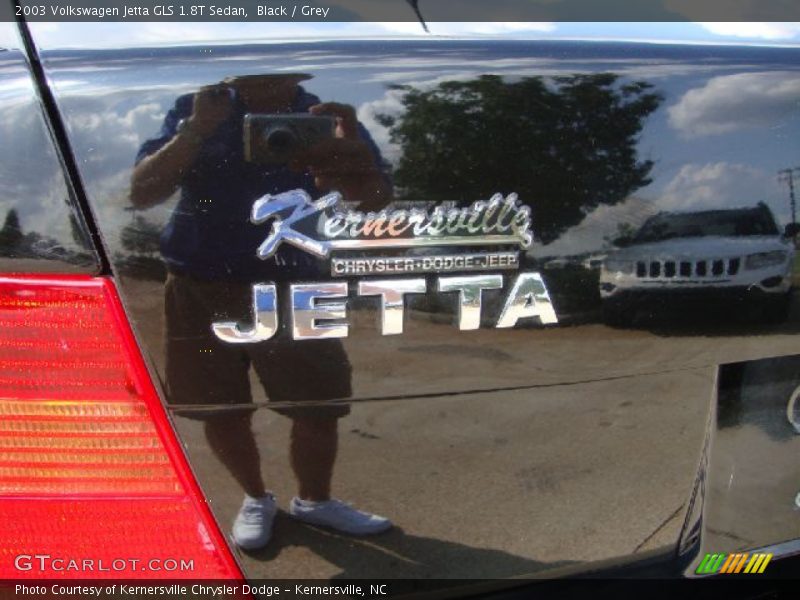 Black / Grey 2003 Volkswagen Jetta GLS 1.8T Sedan