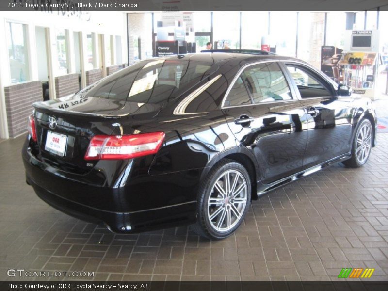 Black / Dark Charcoal 2011 Toyota Camry SE