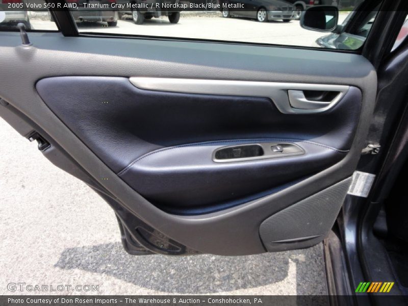 Door Panel of 2005 S60 R AWD