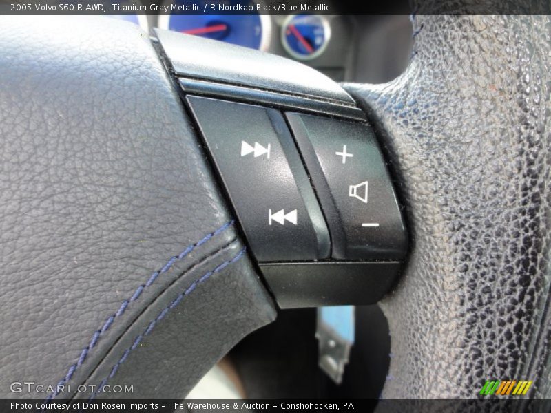 Controls of 2005 S60 R AWD