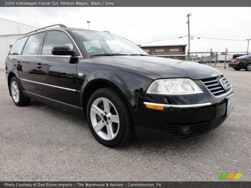 Front 3/4 View of 2004 Passat GLX 4Motion Wagon