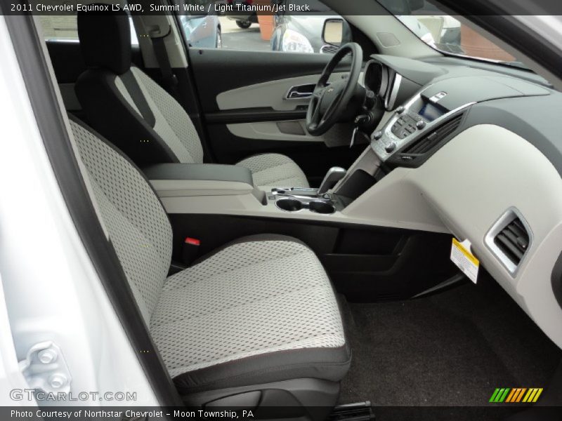 Summit White / Light Titanium/Jet Black 2011 Chevrolet Equinox LS AWD