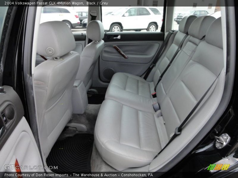  2004 Passat GLX 4Motion Wagon Grey Interior