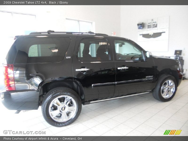 Black / Ebony 2009 Chevrolet Tahoe LTZ 4x4