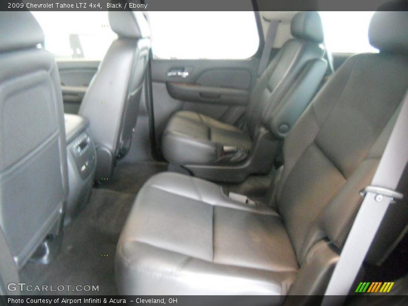 Black / Ebony 2009 Chevrolet Tahoe LTZ 4x4