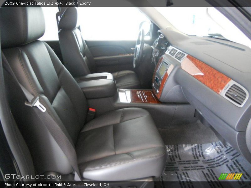 Black / Ebony 2009 Chevrolet Tahoe LTZ 4x4
