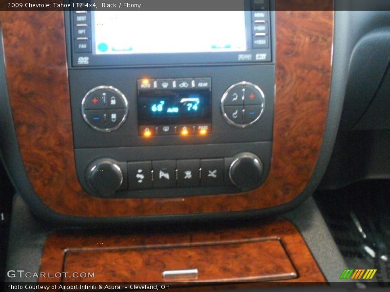 Black / Ebony 2009 Chevrolet Tahoe LTZ 4x4