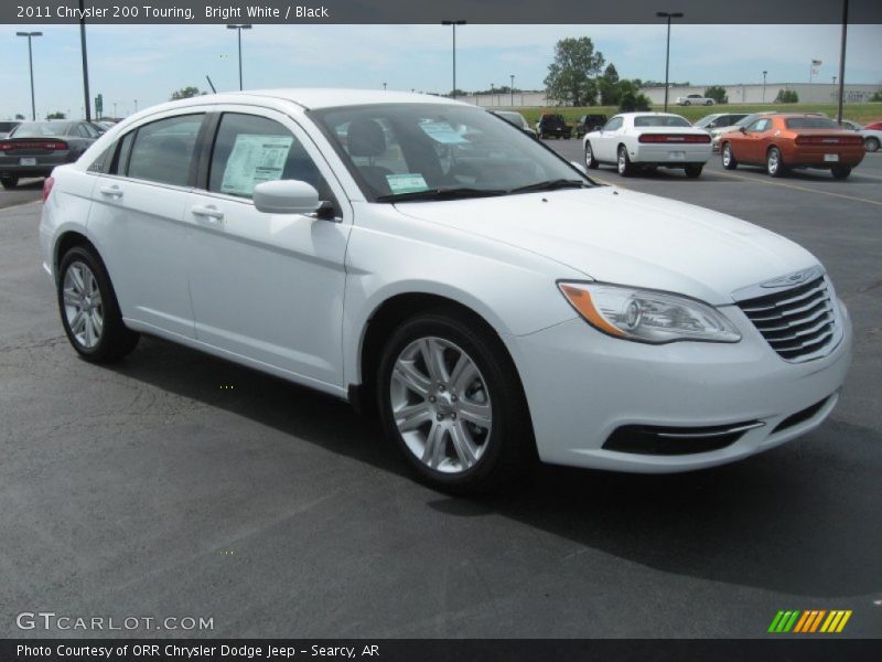 Bright White / Black 2011 Chrysler 200 Touring