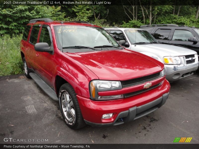 Medium Red Metallic / Light Gray 2005 Chevrolet TrailBlazer EXT LS 4x4