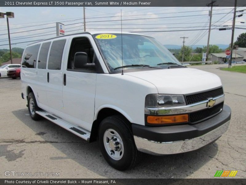 Summit White / Medium Pewter 2011 Chevrolet Express LT 3500 Passenger Van