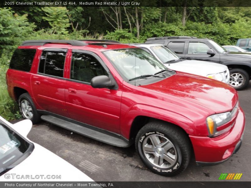 Medium Red Metallic / Light Gray 2005 Chevrolet TrailBlazer EXT LS 4x4