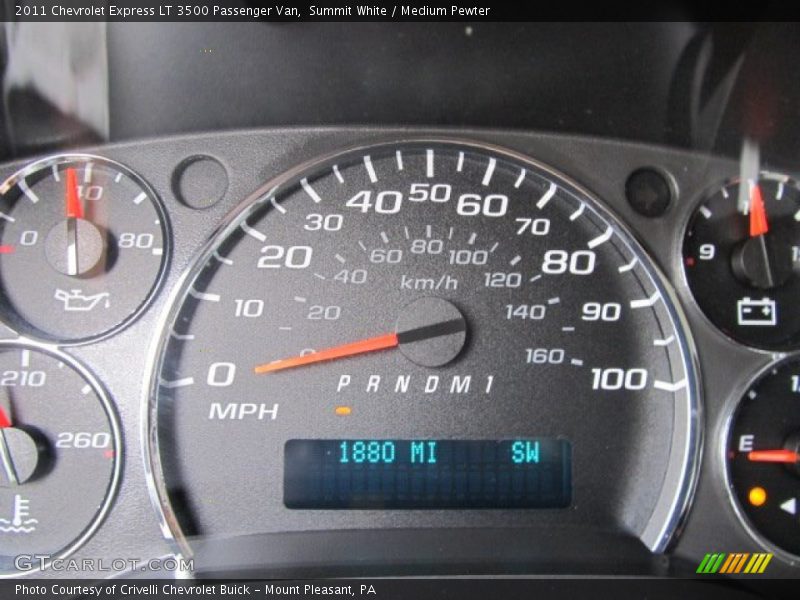 Summit White / Medium Pewter 2011 Chevrolet Express LT 3500 Passenger Van