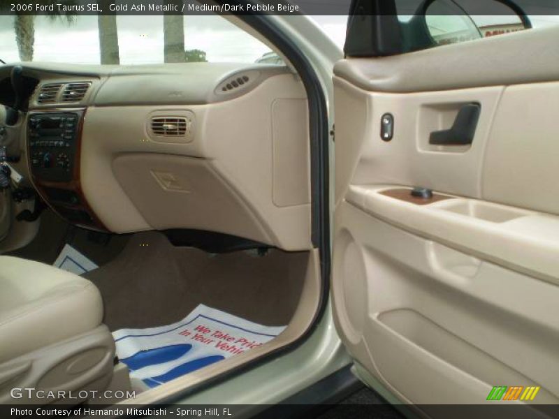 Gold Ash Metallic / Medium/Dark Pebble Beige 2006 Ford Taurus SEL