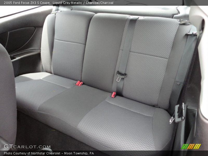 Liquid Grey Metallic / Charcoal/Charcoal 2005 Ford Focus ZX3 S Coupe