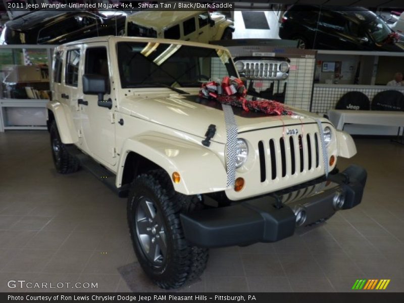 Sahara Tan / Black/Dark Saddle 2011 Jeep Wrangler Unlimited Mojave 4x4