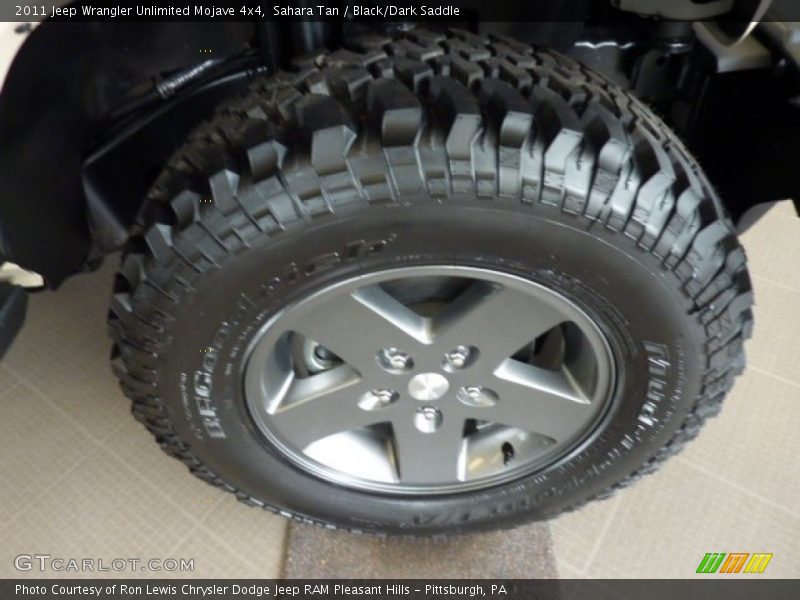 Sahara Tan / Black/Dark Saddle 2011 Jeep Wrangler Unlimited Mojave 4x4