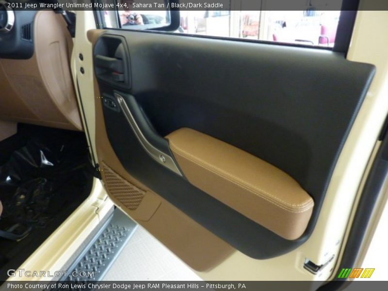 Sahara Tan / Black/Dark Saddle 2011 Jeep Wrangler Unlimited Mojave 4x4