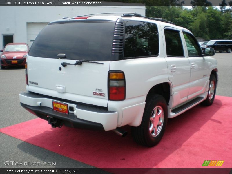 Summit White / Sandstone 2006 GMC Yukon Denali AWD