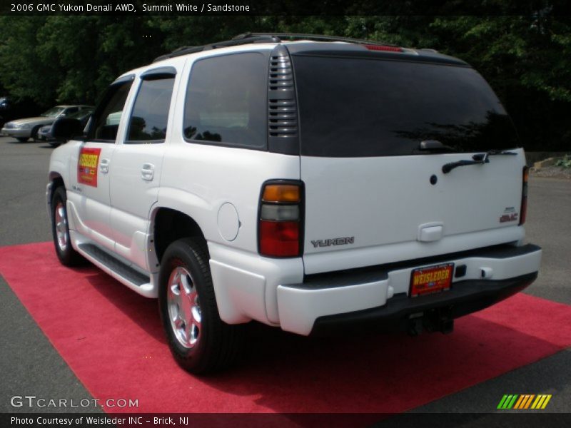 Summit White / Sandstone 2006 GMC Yukon Denali AWD