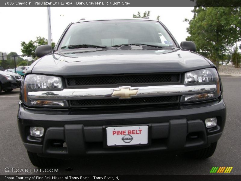 Dark Gray Metallic / Light Gray 2005 Chevrolet TrailBlazer EXT LS 4x4