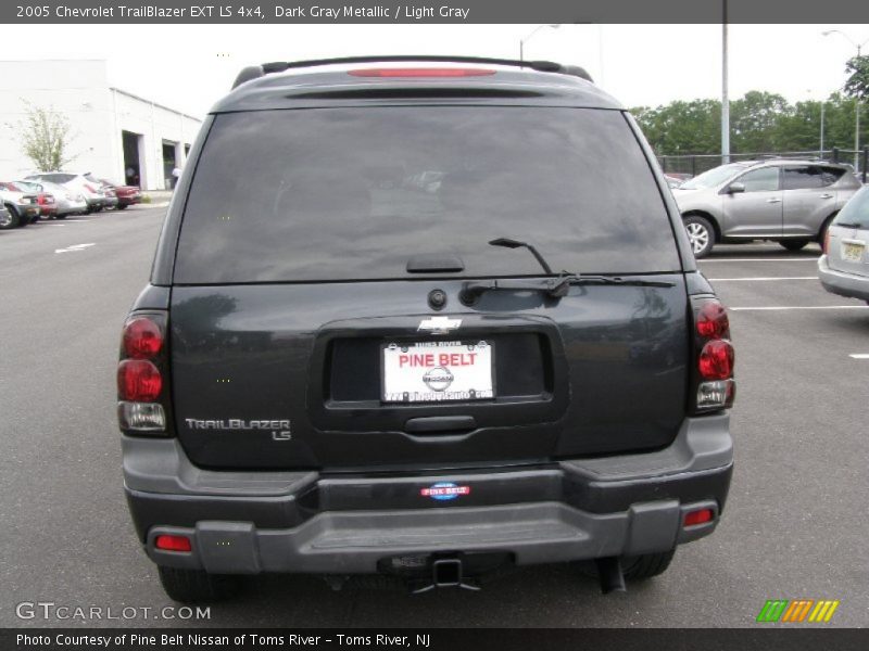 Dark Gray Metallic / Light Gray 2005 Chevrolet TrailBlazer EXT LS 4x4