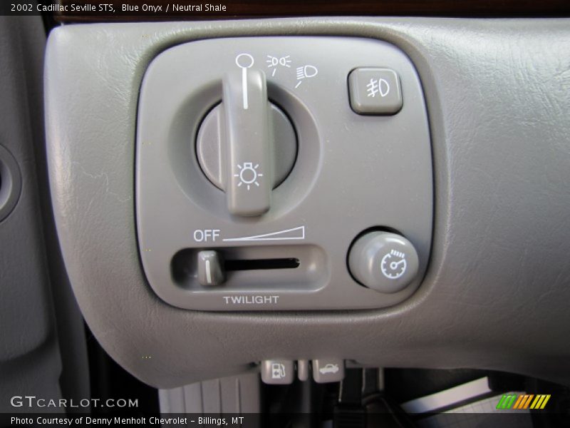 Controls of 2002 Seville STS