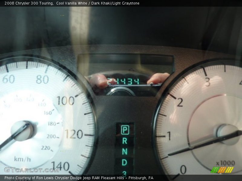 Cool Vanilla White / Dark Khaki/Light Graystone 2008 Chrysler 300 Touring