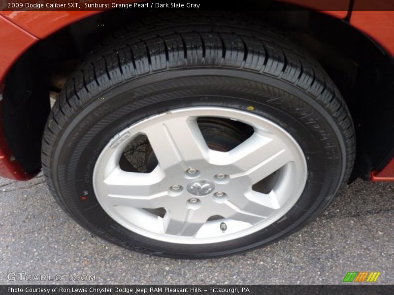 Sunburst Orange Pearl / Dark Slate Gray 2009 Dodge Caliber SXT